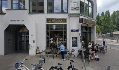 Projektwerke Hamburg Immobilienentwicklung GmbH & Co. KG
