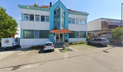 Hoti Ausbau und Fassade