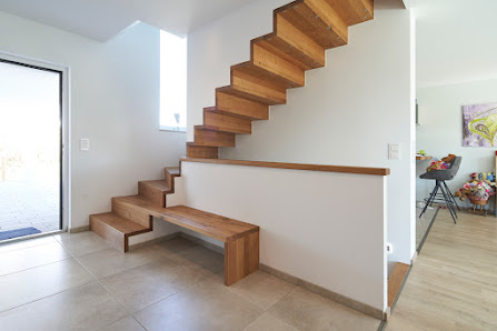 Holzbau Frammelsberger G. GmbH Treppen und Wintergärten – Bild
