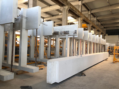 Dreßler Bau GmbH - Fertigteilwerk / Elemente & Industriebau – Bild