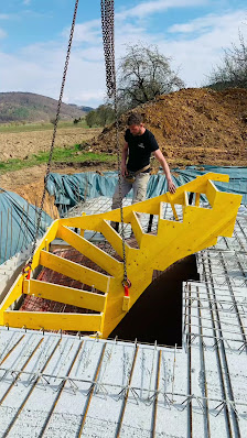LOIROTEC GmbH - Individuelle Ortbetontreppen als Alternative zur Fertigteiltreppe – Bild