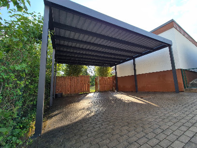Bärike Rund ums Haus