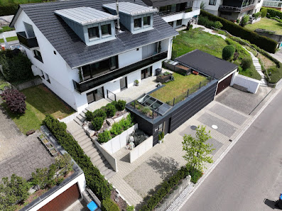 WEISSWERK Zimmerei & Gartenbau – Bild
