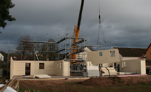 Schubert + Kühn GmbH & Co. KG Massivholzhäuser und Photovoltaikanlagen – Bild