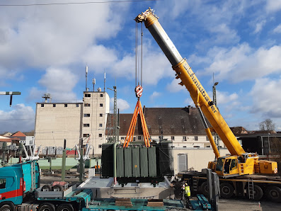 Schmidbauer GmbH & Co. KG - Deggendorf - Mobilkrane, Spezialtransporte, Leistungsplus – Bild