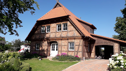 MESSMER HAUS GmbH, Bauunternehmen, Fachwerkhaus, Bausatz bis Schlüsselfertig