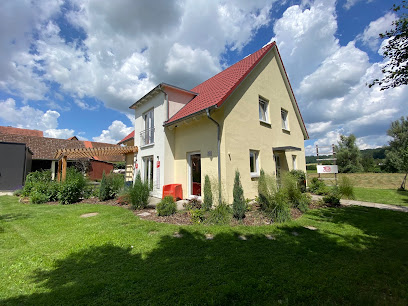 Town und Country Haus - r & t wohn- und gewerbe immobilien gmbh