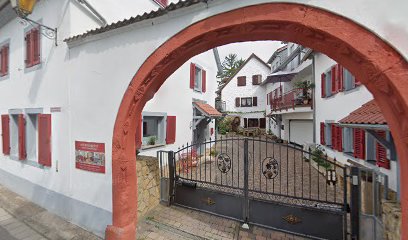 Hausbau Weinstraße, Karl-Ludwig Kuhn