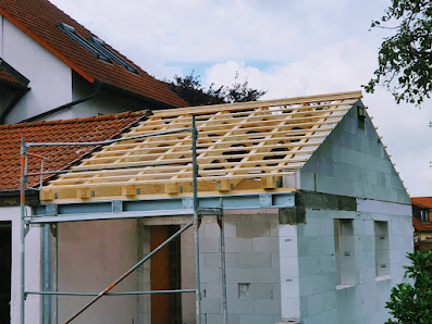 Zimmerei Holzbau Kranverleih W. Schöller – Bild