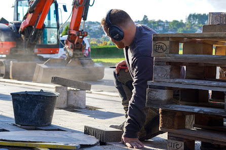 Knips Tiefbau & Transport – Bild