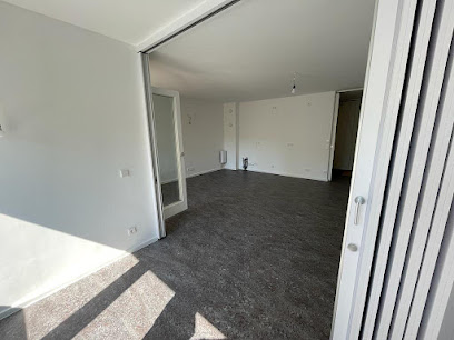 BMC Bauservice in Berlin - Wohnungssanierung, Generalunternehmer, Badsanierung, Tischler