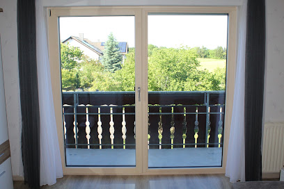Fensterbau Leopold GmbH & Co. KG