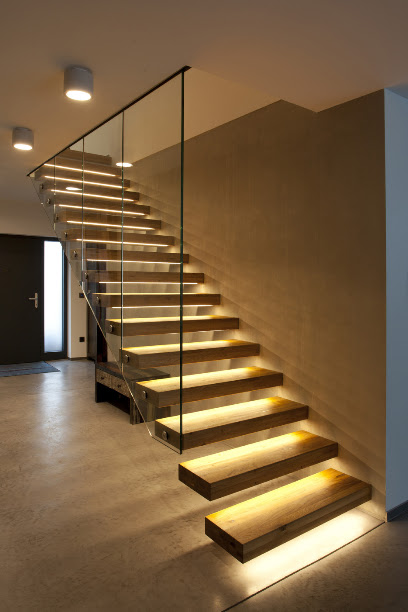 Holzbau Frammelsberger G. GmbH Treppen und Wintergärten