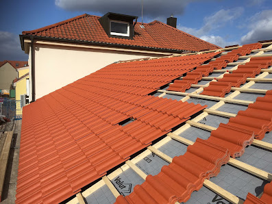 Zimmerei Freitag - Meisterbetrieb / Sanierung-Ausbau-Holzbau-Dachfenster – Bild