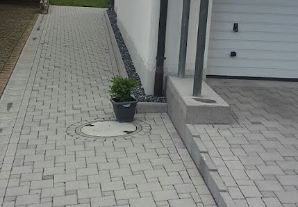 Lux Bau Pflaster- und Wegebau – Bild