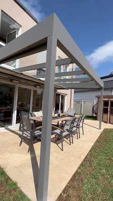 Systembau Bruckert Terrassendächer/Wintergarten/Geländer/Fassaden/Anbaubalkone/Türen/Vordächer – Bild