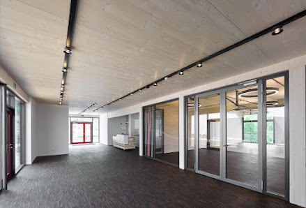 E. Scharpf Holzbau Restaurierung Zimmerei Dachdecker Klempner Dachfenster – Bild