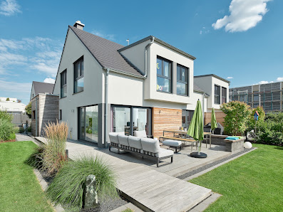 Immobilienmakler - Baufinanzierung - LUXHAUS Handelsvertretung - Carl Hodder – Bild