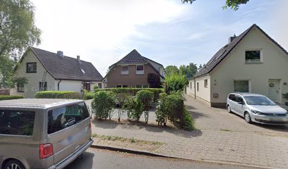 DR Hausbau + Grund Immobilien GmbH