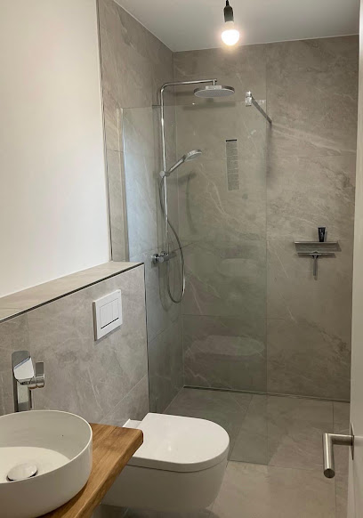Baden-Baudienstleistungen & Interior