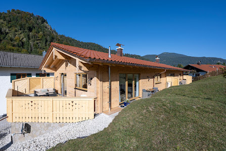 Fullwood Wohnblockhaus BAYERN SÜD-WEST – Bild