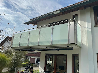 ESA Metallbau Meisterbetrieb GmbH 88433 Schemmerhofen - Pergola, Terrassenüberdachung, Carport, Sommergarten, Geländer etc. – Bild