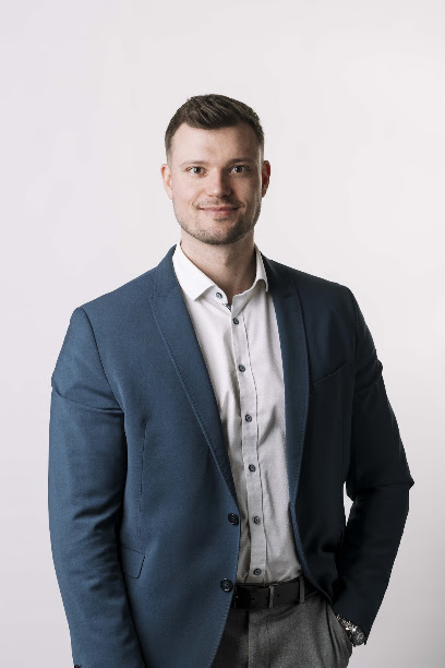 Leon Strub Immobilienfinanzierung und Finanzberatung Freiburg