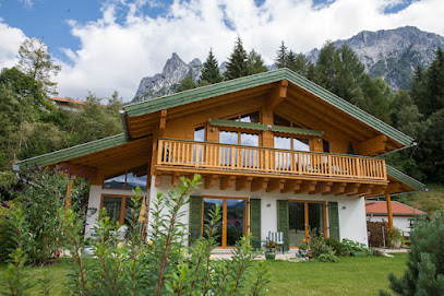Isartaler Holzhaus Musterhaus Poing