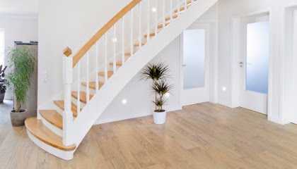 IHRE TREPPE - Treppenbauer Hamburg - Ihre moderne Wangentreppe, Holztreppe, Glastreppe, Stahltreppe, Luxus Treppe Design