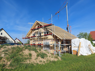 Zimmerei Hochtalhaus & Schreinerei Hochtalmöbel – Bild