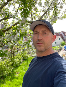 A.Zekolli Haus- und Gartenarbeiten von A -Z – Bild