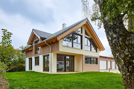 Rems-Murr-Holzhaus GmbH Großerlach-Grab — Blockhäuser und Holzhäuser in massiver Holzmauerbauweise – Bild